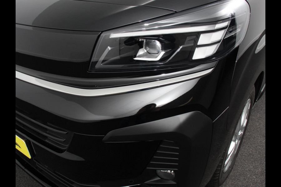 Opel Vivaro 1.5 Diesel 120 S&S L3 Apple Carplay /  Android Auto Parkeersensoren V+A Trekhaak Camera Navigatie Cruise Control LED koplampen houten afwerking laadruimte