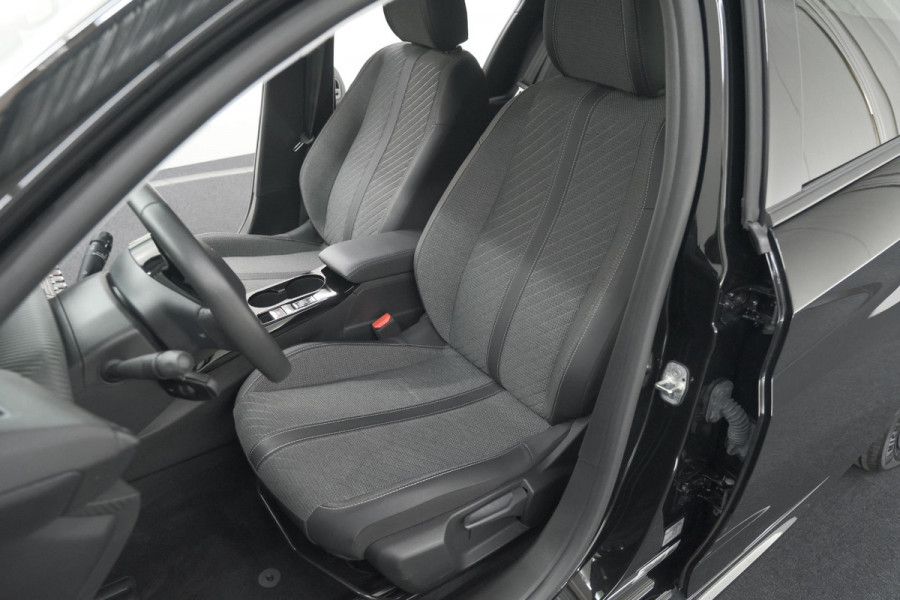 Peugeot 208 PureTech 100 Allure | Apple Carplay | Parkeersensoren | Climate Control