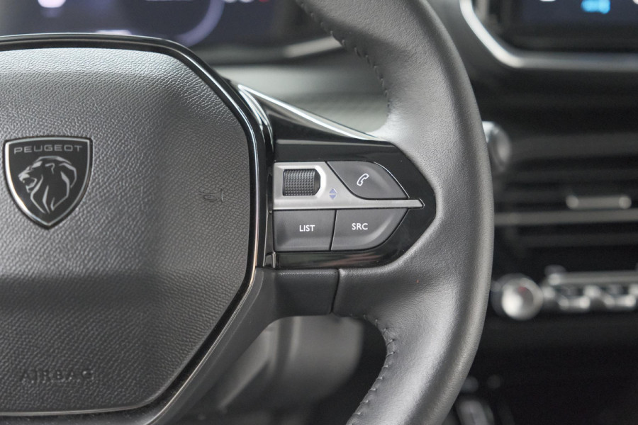 Peugeot 208 PureTech 100 Allure | Apple Carplay | Parkeersensoren | Climate Control