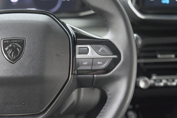 Peugeot 208 PureTech 100 Allure | Apple Carplay | Parkeersensoren | Climate Control