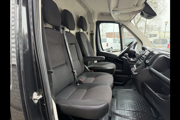 Peugeot Boxer 335 2.2 BlueHDi 165pk L3H2 Premium / vaste prijs rijklaar € 15.950 ex btw / lease vanaf € 269 / bpm vrij / euro 6 / airco / cruise / trekhaak / camera / imperial