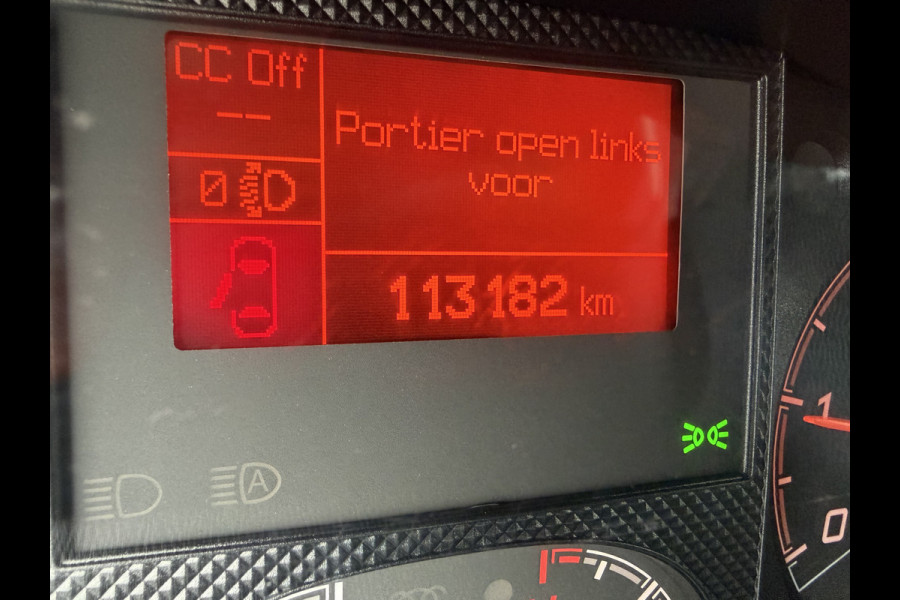 Peugeot Boxer 335 2.2 BlueHDi 165pk L3H2 Premium / vaste prijs rijklaar € 15.950 ex btw / lease vanaf € 269 / bpm vrij / euro 6 / airco / cruise / trekhaak / camera / imperial