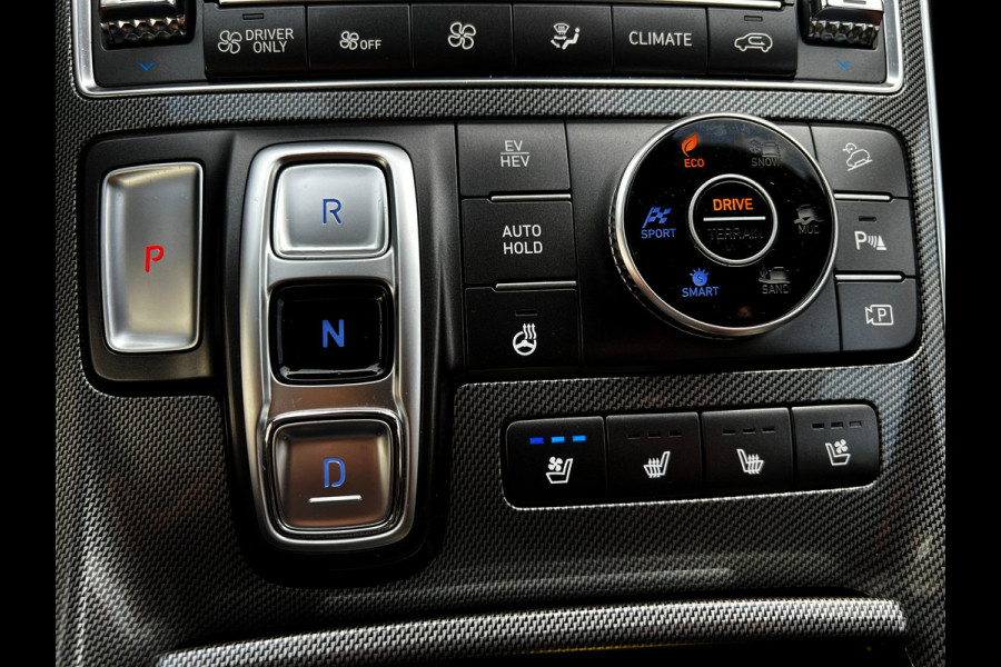 Hyundai Santa Fe 1.6 T-GDI PHEV Premium 7p. trekh_Carplay_Leder_Stoelvent