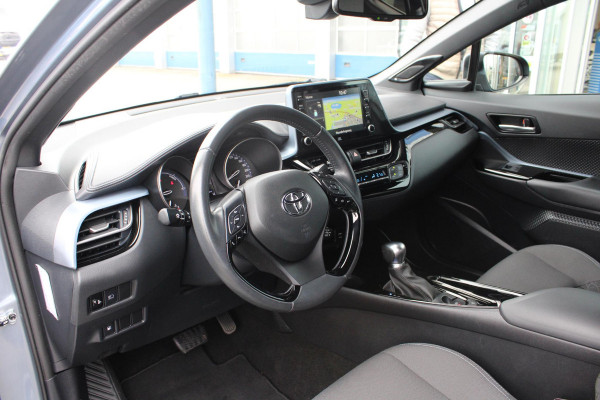 Toyota C-HR 2.0 Hybrid Style | JBL Audio | BLIS | Stoelverarming | Camera | Navigatie | Cruise Control |