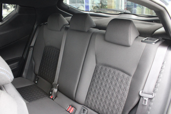 Toyota C-HR 2.0 Hybrid Style | JBL Audio | BLIS | Stoelverarming | Camera | Navigatie | Cruise Control |