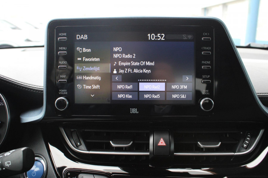 Toyota C-HR 2.0 Hybrid Style | JBL Audio | BLIS | Stoelverarming | Camera | Navigatie | Cruise Control |