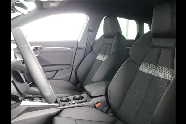Audi A3 Sportback 40 TFSI e Pro Line 204pk | 18 inch Lichtmetalen velgen | Led koplampen | Sportstoelen | Verlengde garantie