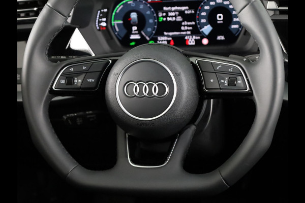 Audi A3 Sportback 40 TFSI e Pro Line 204pk | 18 inch Lichtmetalen velgen | Led koplampen | Sportstoelen | Verlengde garantie