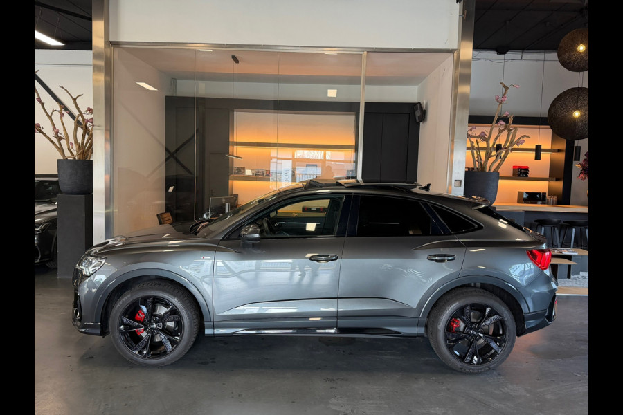 Audi Q3 Sportback 35 TFSI S line Panorama RS-seats 06-2025