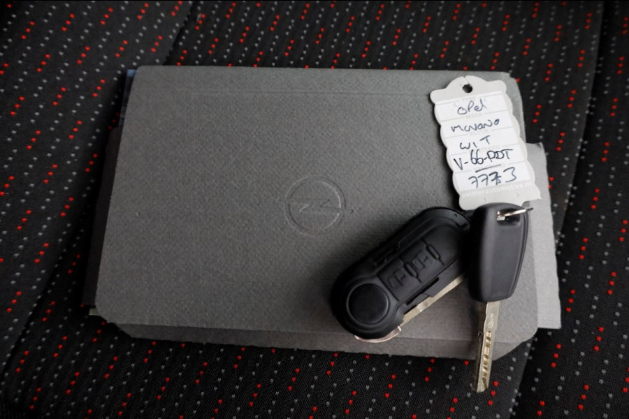 Opel Movano 2.2D 140pk Bakwagen met laadklep 1.060kg laadvermogen 08-2023