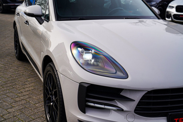 Porsche Macan 2.0 S | Panorama | Bose Sound System | incl BTW | Memory stoelen | 100% Dealer onderhouden | Trekhaak | Krijt Grijs