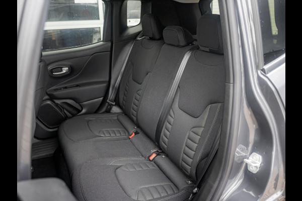 Jeep Renegade 4xe 240 Plug-in Hybrid Electric The North Star | Teck Pack | Winter Pack | Navi