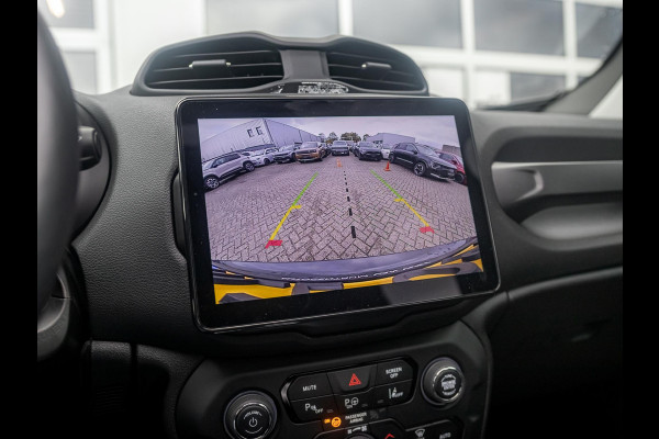 Jeep Renegade 4xe 240 Plug-in Hybrid Electric The North Star | Teck Pack | Winter Pack | Navi