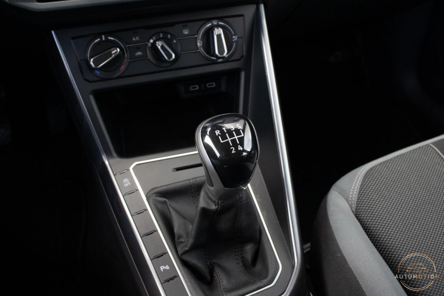 Volkswagen Polo 1.0 TSI Style IQ Lights Adaptieve Cruise control Carplay Parkeersensor