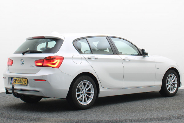 BMW 1-serie 118i Corporate Lease Executive Automaat Navigatie, LED, Climate, Cruise, Trekhaak