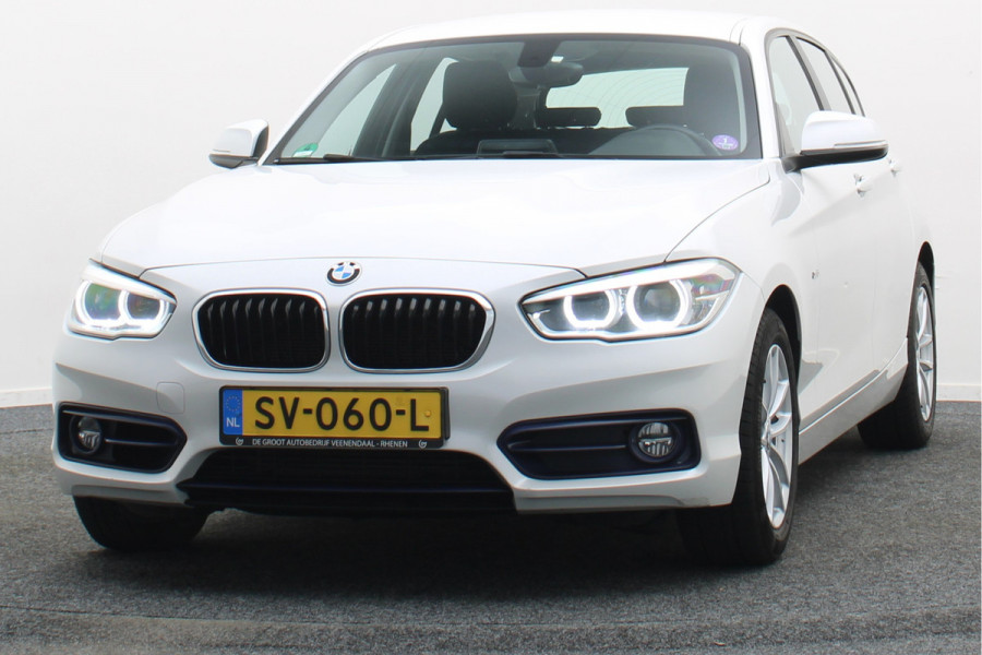 BMW 1-serie 118i Corporate Lease Executive Automaat Navigatie, LED, Climate, Cruise, Trekhaak