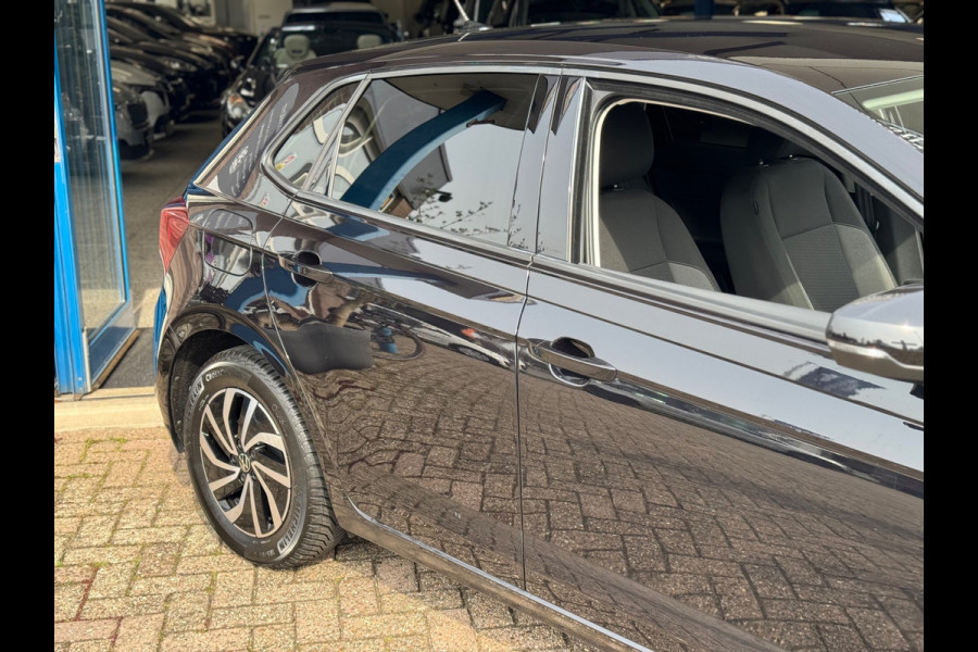 Volkswagen Polo 1.0 TSI Life Edition 2024 AIRCO CARPLAY BTW!