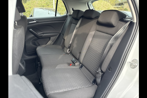 Volkswagen T-Cross 1.0 TSI 110PK LIFE CARPLAY/PDC/NAVIGATIE