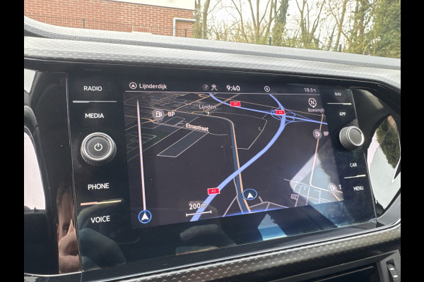 Volkswagen T-Cross 1.0 TSI 110PK LIFE CARPLAY/PDC/NAVIGATIE