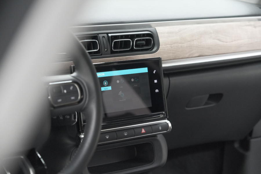 Citroën C3 PureTech 82 Feel Edition | Apple Carplay | Parkeersensoren | Navigatie | Climate Control | 16 Inch Velgen