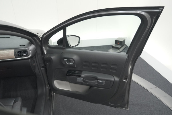 Citroën C3 PureTech 82 Feel Edition | Apple Carplay | Parkeersensoren | Navigatie | Climate Control | 16 Inch Velgen