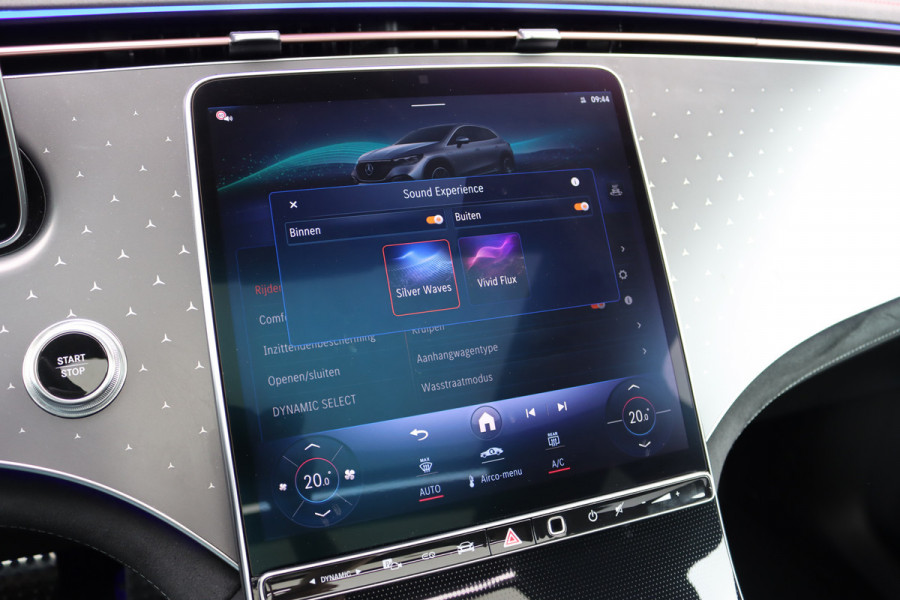 Mercedes-Benz EQE SUV 350 4MATIC AMG Line 91 kWh | Distronic+ | Panoramadak | Memory | Burmester | Digital Light | Trekhaak | Surround Camera | 22kW | Warmtepomp | Keyless Go |