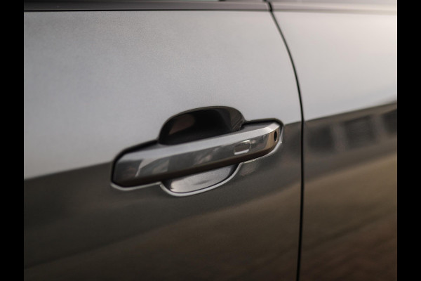 Audi A4 Limousine 40 TFSI S edition Competition | Keyless | 3-Zone Airco | Trekhaak | Virtual Cockpit