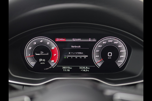 Audi A4 Limousine 40 TFSI S edition Competition | Keyless | 3-Zone Airco | Trekhaak | Virtual Cockpit