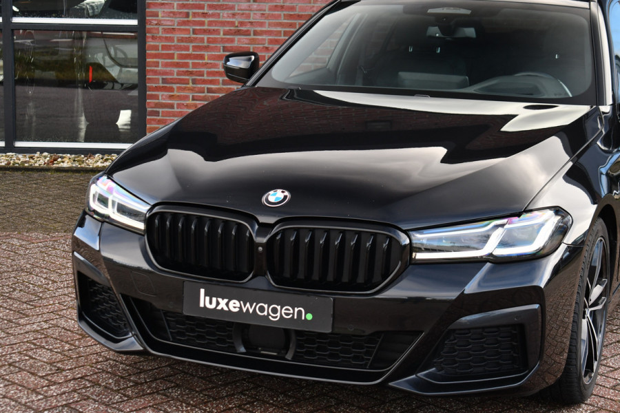 BMW 5 Serie Touring 530e 292pk M-Sport Pano ACC Trekh Comf-seat 360 HUD Laser 4wielbest