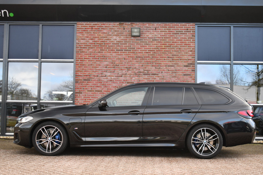BMW 5 Serie Touring 530e 292pk M-Sport Pano ACC Trekh Comf-seat 360 HUD Laser 4wielbest