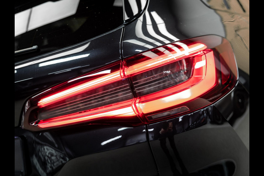 BMW X5 xDrive45e High Executive | Pano | Trekhaak | Luchtvering  | Stoelverwarming |