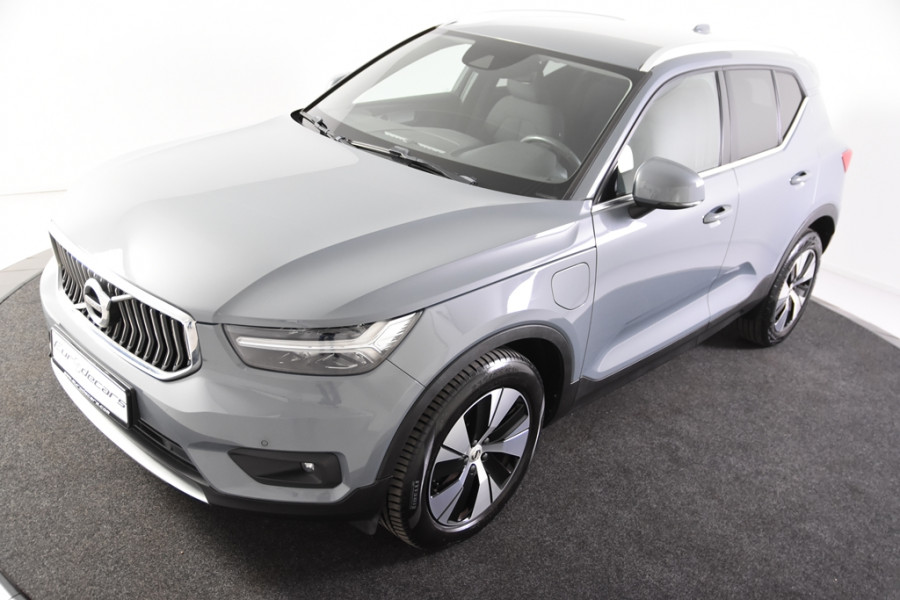 Volvo XC40 1.5 T4 Recharge Inscription *1ste Eigenaar*Navigatie*Camera*Keyless*