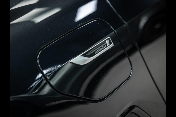 BMW X5 xDrive45e High Executive | Pano | Trekhaak | Luchtvering  | Stoelverwarming |
