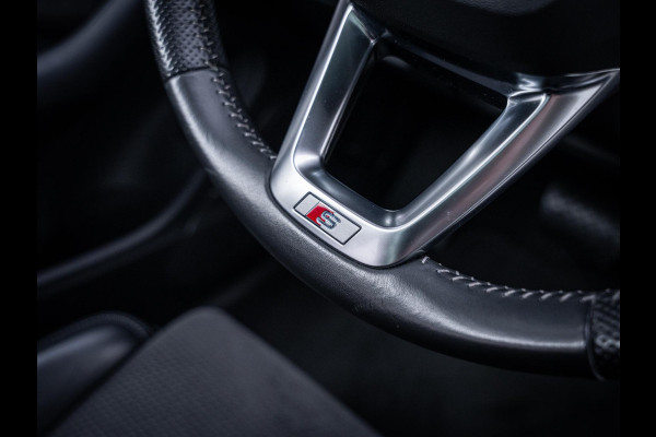 Audi Q7 60 TFSI e quattro Competition - Laser l Pano l Trekh. l Laser l HUD l