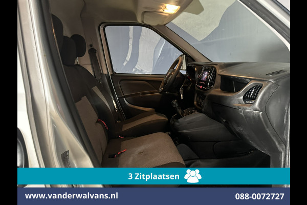 Fiat Doblò Cargo 1.6 MJ 105pk L2H1 Euro6 Airco | 3-Zits | Navigatie | Trekhaak | Dakdragers Cruisecontrol, Parkeersensoren, Bijrijdersbank