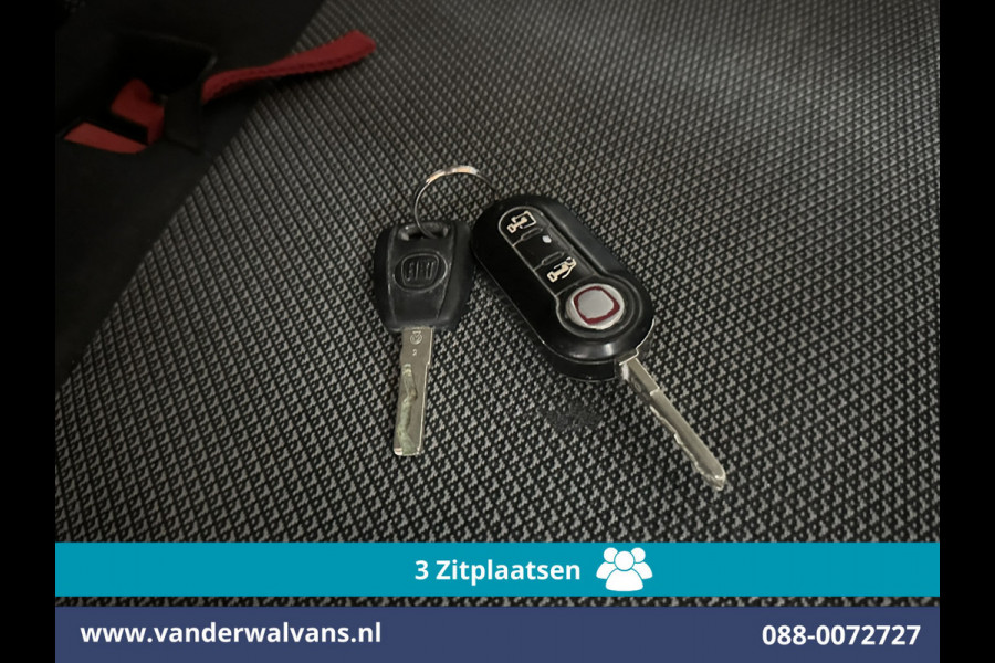 Fiat Doblò Cargo 1.6 MJ 105pk L2H1 Euro6 Airco | 3-Zits | Navigatie | Trekhaak | Dakdragers Cruisecontrol, Parkeersensoren, Bijrijdersbank