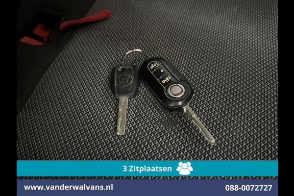 Fiat Doblò Cargo 1.6 MJ 105pk L2H1 Euro6 Airco | 3-Zits | Navigatie | Trekhaak | Dakdragers Cruisecontrol, Parkeersensoren, Bijrijdersbank