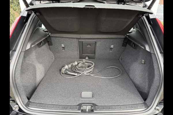 Volvo XC40 1.5 T4 Recharge Inscription Expression | Navi | Camera | Elek. Achterklep | LED | 18 inch