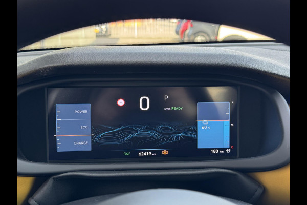 Jeep Avenger 1st Edition 54 kWh NL-AUTO | ELEKTRISCHE KLEP | NAVI | SFEER VERL. SOH 95,44%