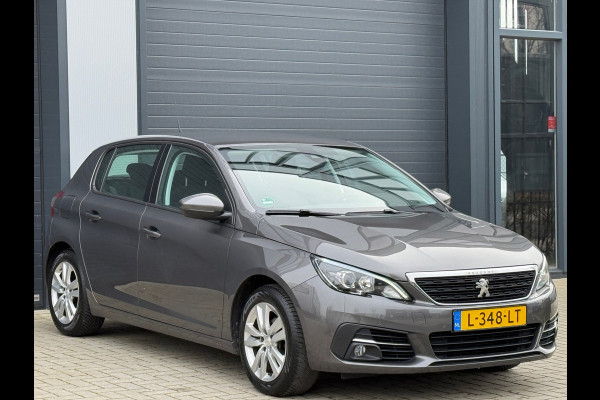 Peugeot 308 1.2 PureTech NAVI / PDC / CARPLAY / LANE ASSIST / APK