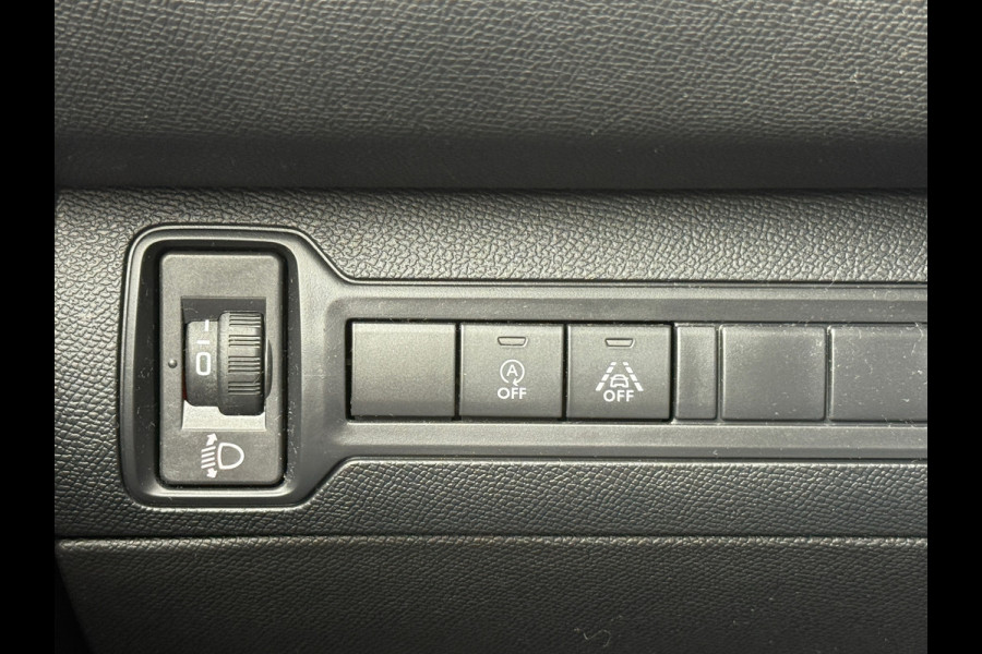 Peugeot 308 1.2 PureTech NAVI / PDC / CARPLAY / LANE ASSIST / APK