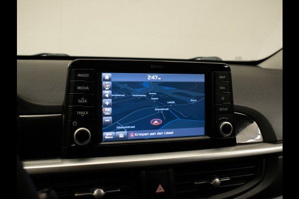 Kia Picanto 1.0 CVVT ComfortPlusLine Navigator Sport (APPLE CARPLAY,NAVI,CAMERA,CRUISE,ELEKTRISCH PAKKET,SPORTSTOELEN,LM VELGEN)