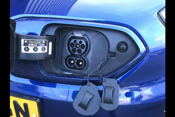 Kia e-Niro DynamicPlusLine 64 kWh 204pk 7 JAAR GARANTIE