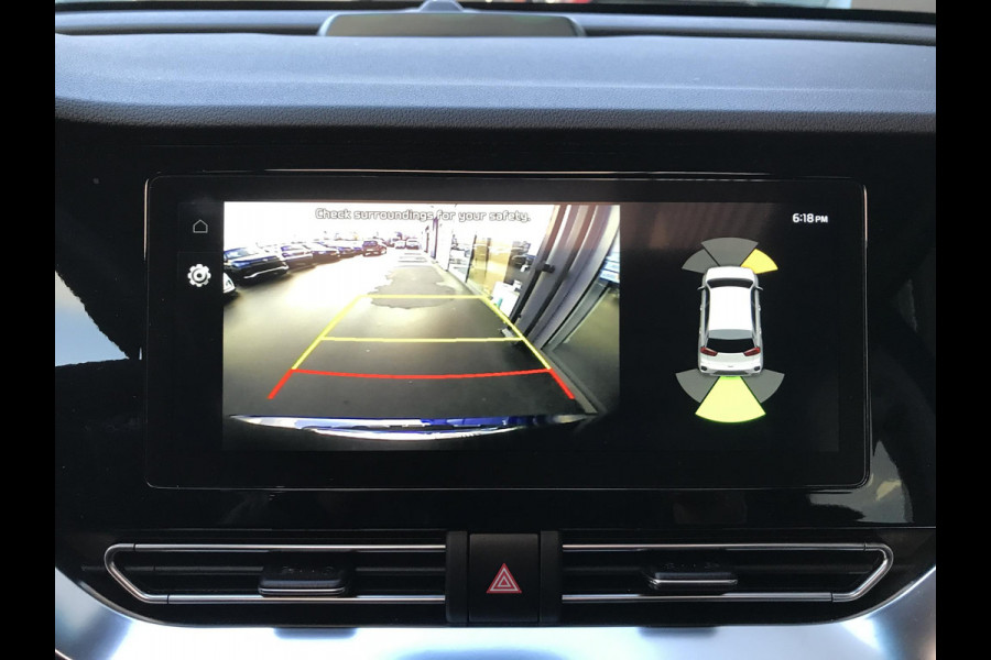 Kia e-Niro DynamicPlusLine 64 kWh 204pk 7 JAAR GARANTIE
