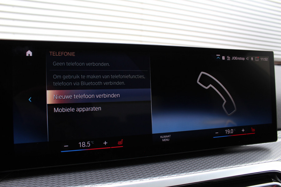 BMW 3-serie 330e xDrive M-Sport | Panoramadak | Widescreen | Harman Kardon | Head-up | BLIS