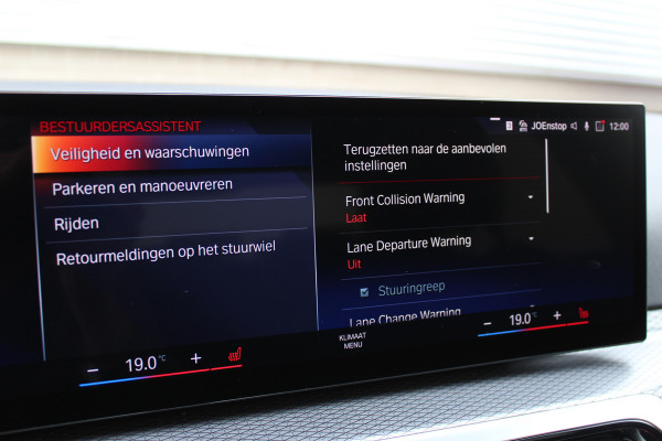 BMW 3-serie 330e xDrive M-Sport | Panoramadak | Widescreen | Harman Kardon | Head-up | BLIS