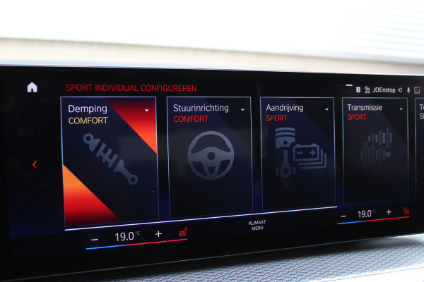 BMW 3-serie 330e xDrive M-Sport | Panoramadak | Widescreen | Harman Kardon | Head-up | BLIS