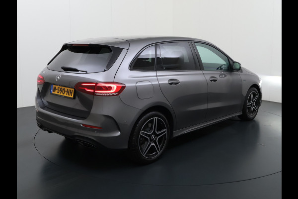 Mercedes-Benz B-Klasse B 250 e AMG line | Trekhaak Sfeer Camera Night