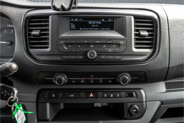 Opel Vivaro L2H1 | 1ste eigenaar | Airco | Cruise | PDC | 3-Zits | Trekhaak