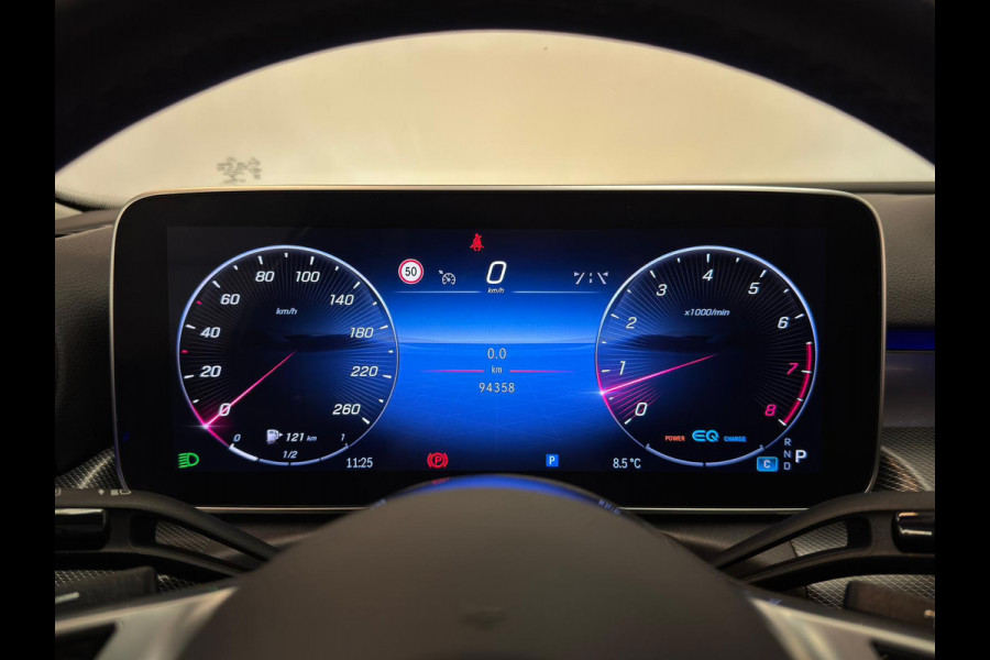 Mercedes-Benz C-Klasse 200 Luxury Line / Pano / NL-auto / Trekhaak